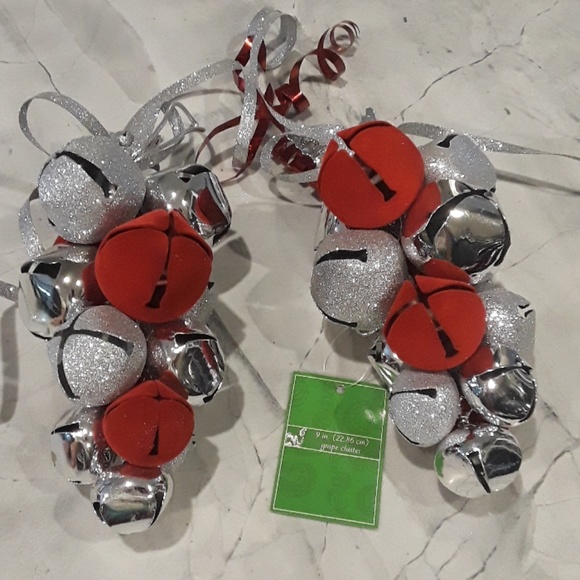 Set of 2 9 In Grape Cluster Holiday Bells New